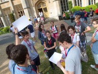 1378982387_SWstudentsinfrontofschool