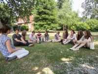 1378982422_SWstudentsoutside