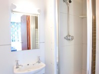 embassy_summer_schools_southsea_ensuite