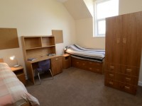 Twin-bedroom