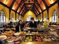 MainDiningHall1
