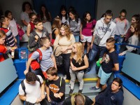 Vienna_Heading-to-the-class-rooms_3888_16x9